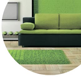 Зелёный диван, зелёный ковер