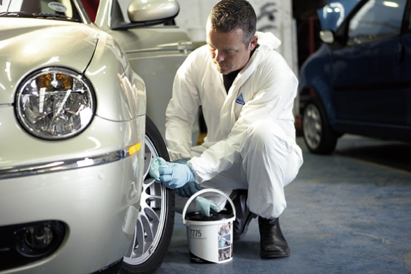 7775 Чистящие салфетки WypAll® Cleaning Wipes в большой тубе (6 туб х 90 л)