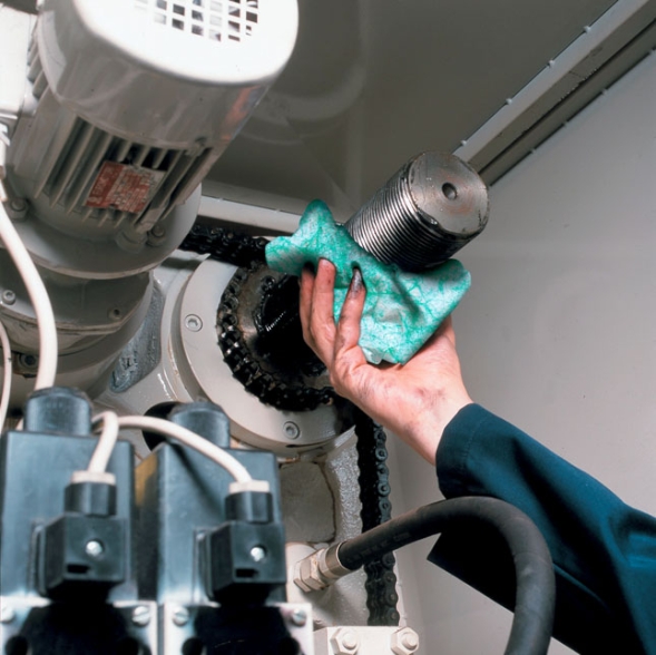 7775 Чистящие салфетки WypAll® Cleaning Wipes в большой тубе (6 туб х 90 л)