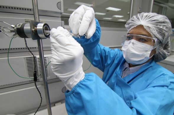 Стерильные нитриловые перчатки Kimtech™ G3 Sterile White 30см белые (200 пар)